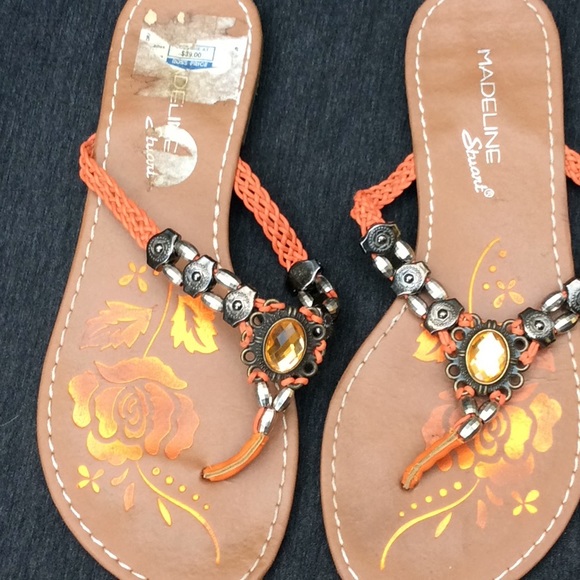 Madeline Stuart Bling Sandals Size 6.5 or 7 NWOT - Picture 4 of 7